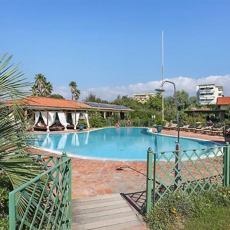 Soleado Beach House Пиетрасанта Екстериор снимка