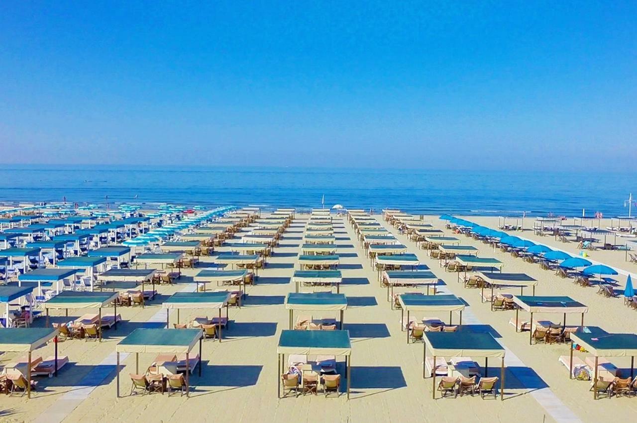 Soleado Beach House Пиетрасанта Екстериор снимка