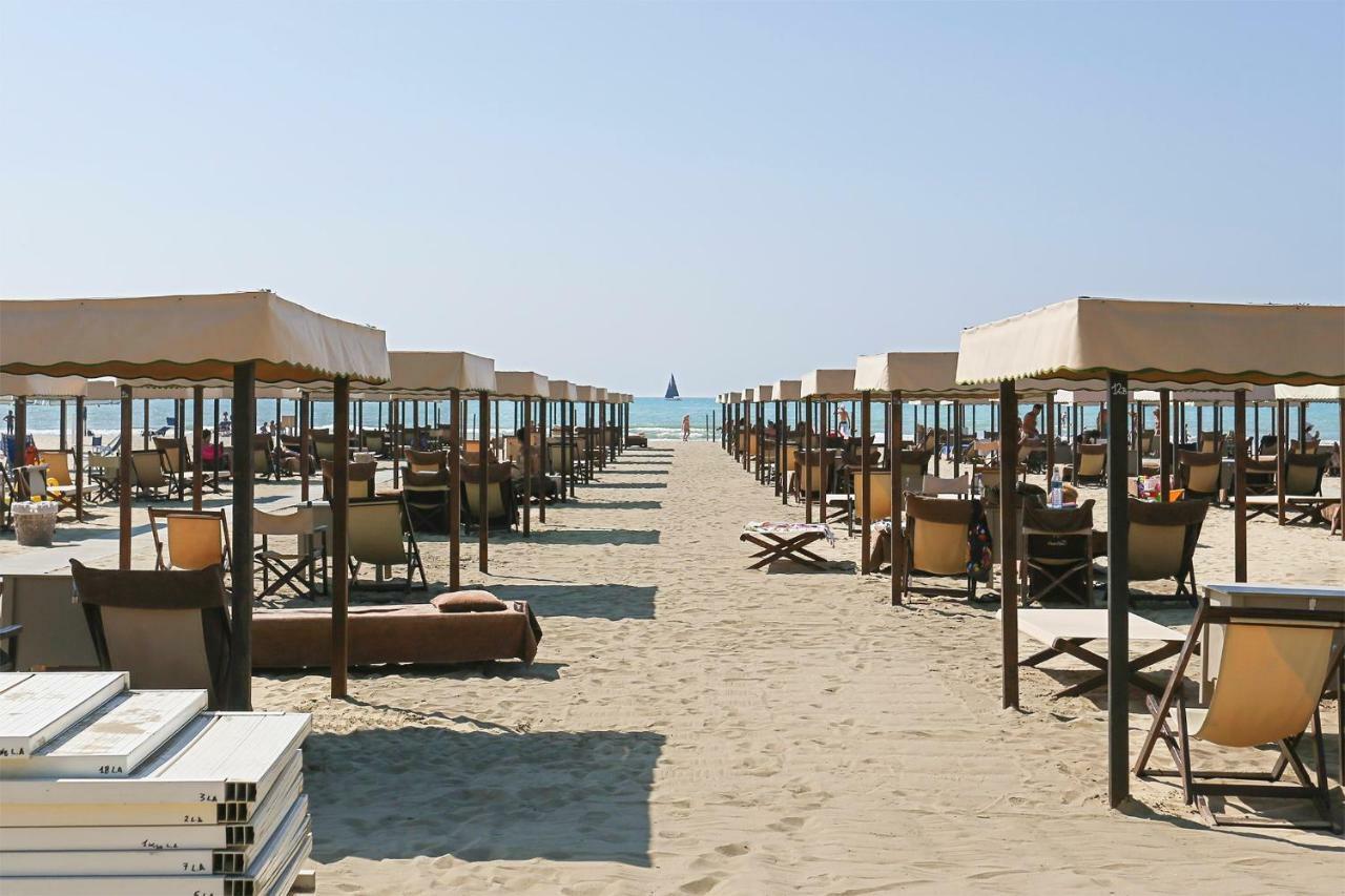 Soleado Beach House Пиетрасанта Екстериор снимка